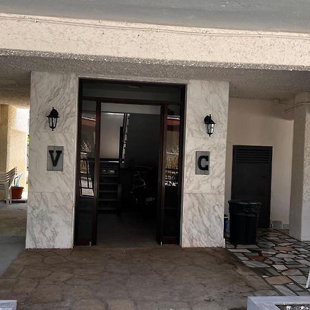 Villa California ปาลาเรีย ดิโอนิซีอู ภายนอก รูปภาพ